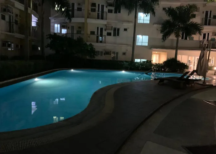 Jolgeous Staycations And Apartamento